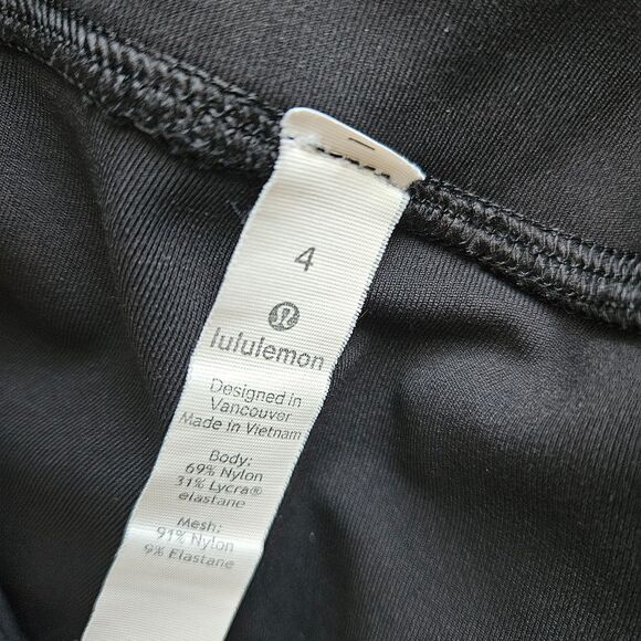 Lululemon Pace Rival Crop Full-On Luxtreme 22" Womens Size 4 Black - Picture 14 of 15